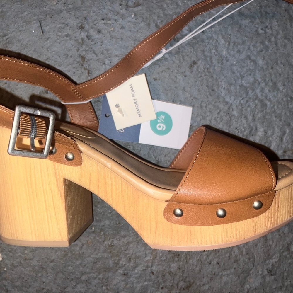 Wood block heel sandal